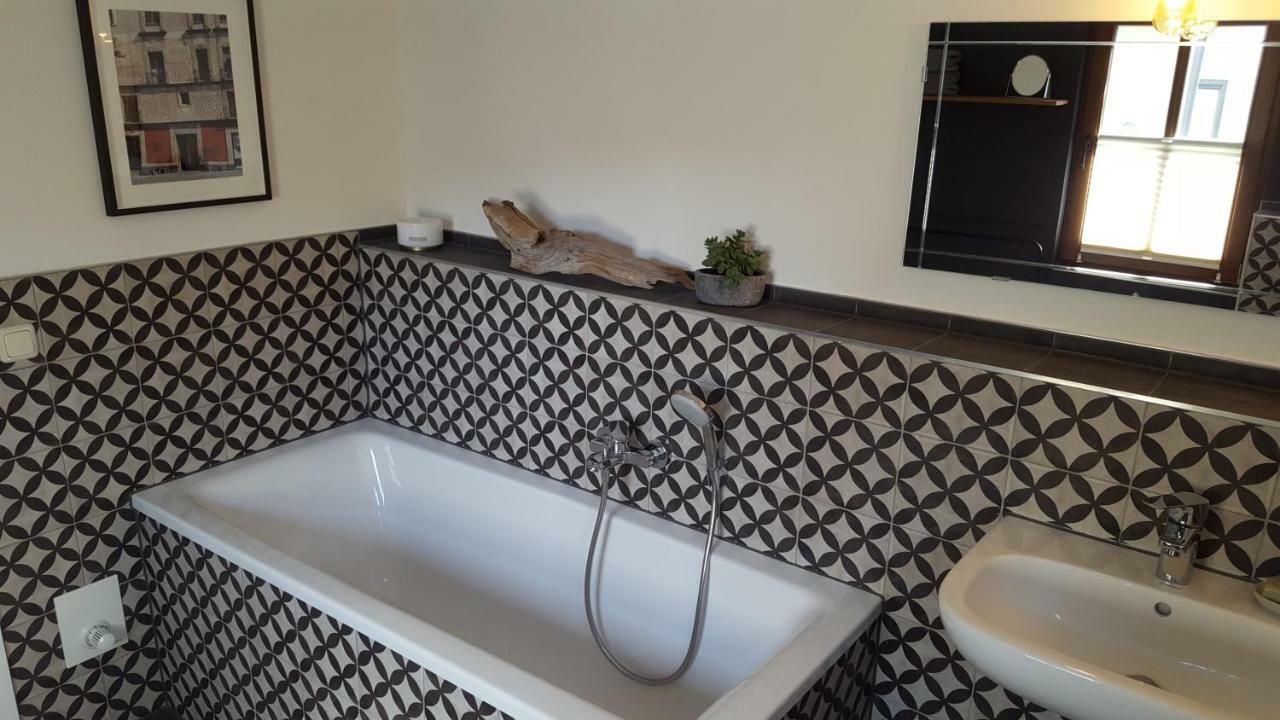Haus Zum Wilden Manne Villa Erfurt Kültér fotó